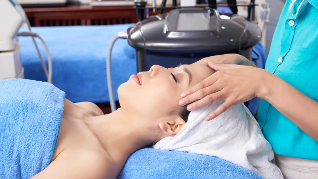 A women getting a massage